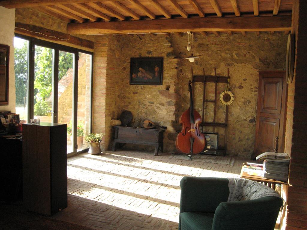 Agriturismo Il Casalino Pari Екстер'єр фото