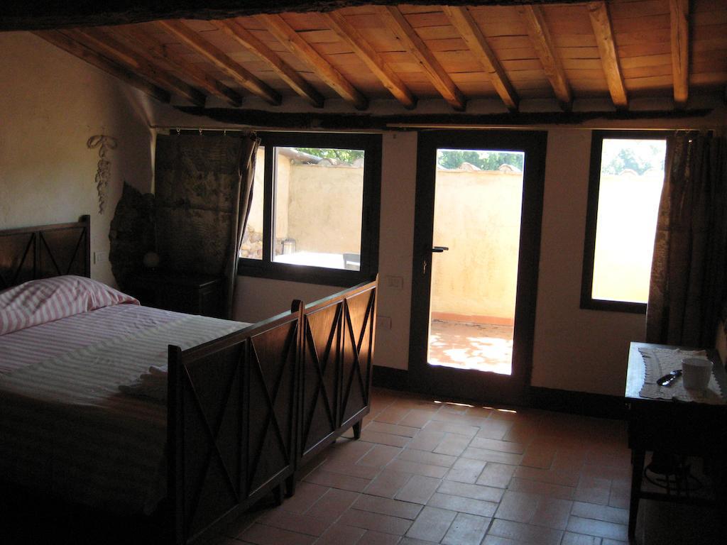 Agriturismo Il Casalino Pari Номер фото