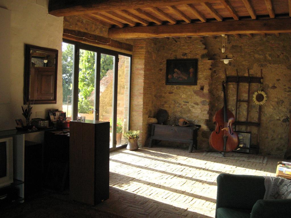 Agriturismo Il Casalino Pari Екстер'єр фото