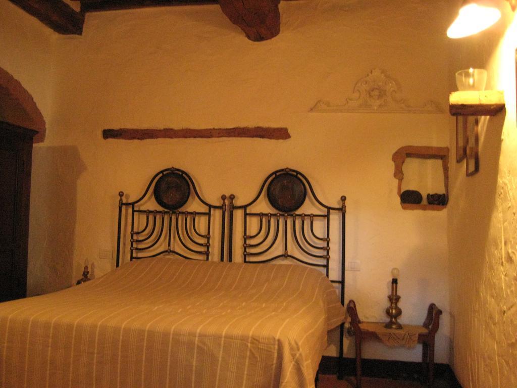 Agriturismo Il Casalino Pari Екстер'єр фото