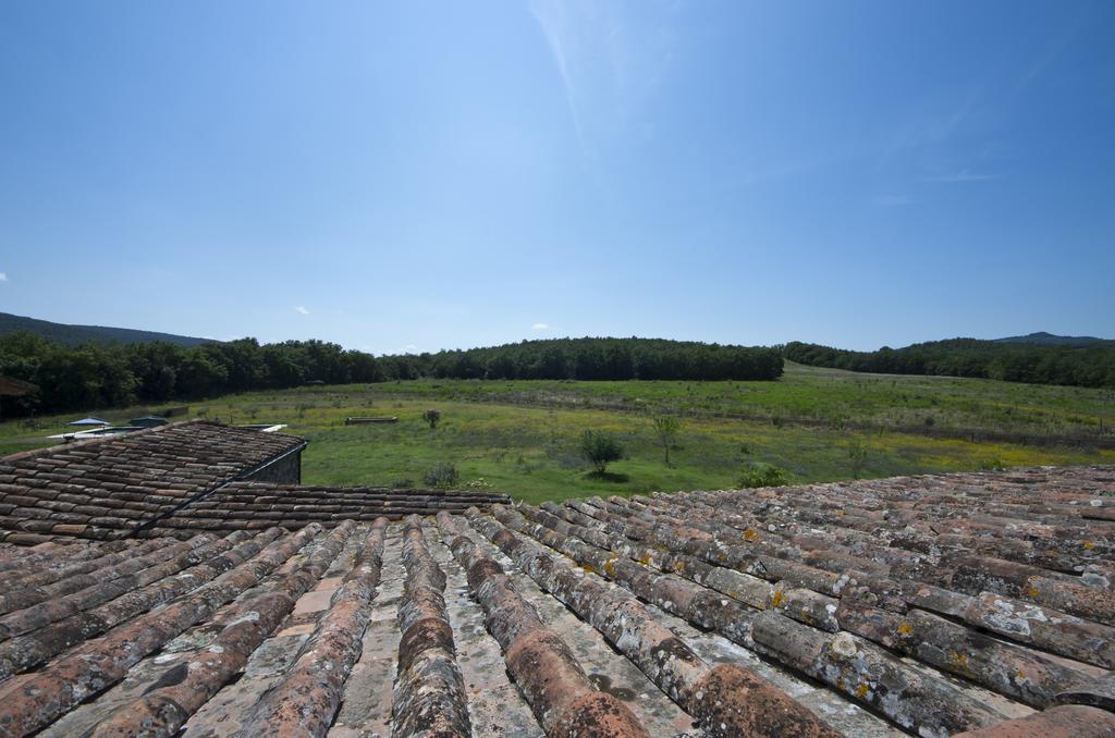 Agriturismo Il Casalino Pari Екстер'єр фото