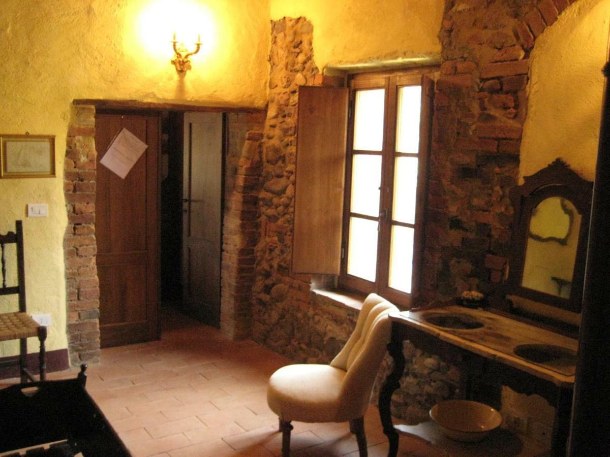Agriturismo Il Casalino Pari Екстер'єр фото
