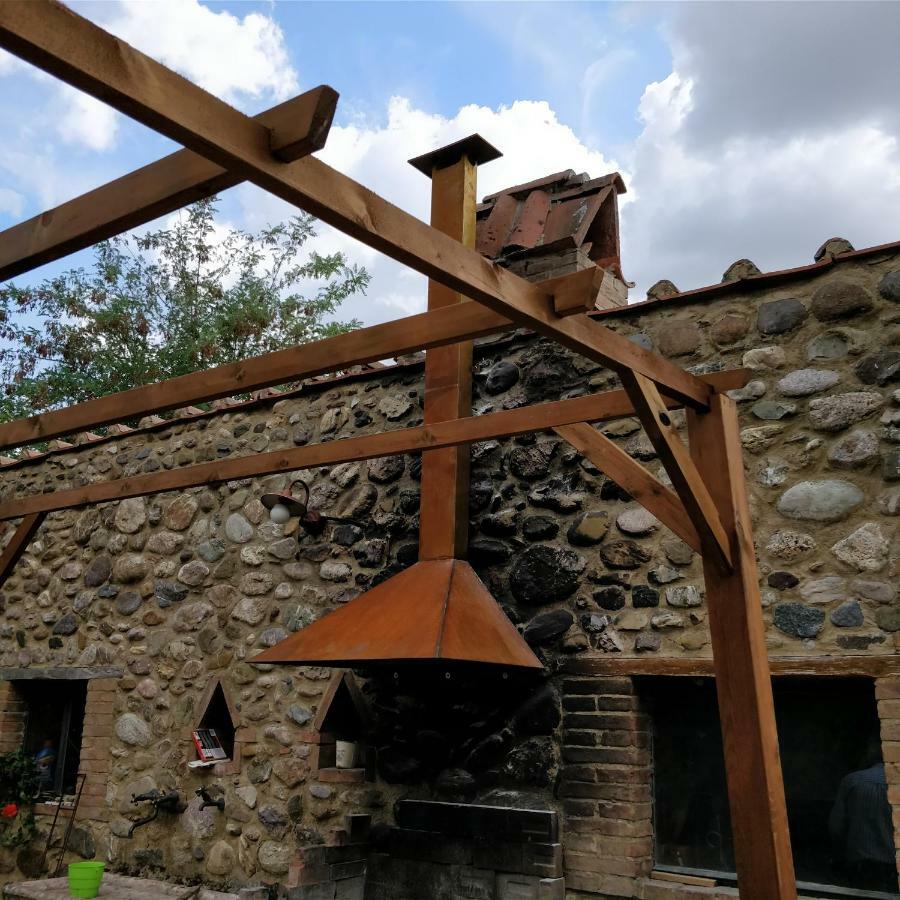 Agriturismo Il Casalino Pari Екстер'єр фото