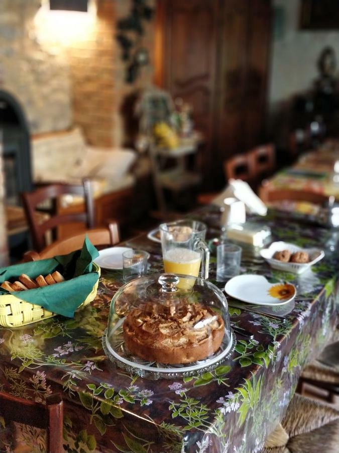 Agriturismo Il Casalino Pari Екстер'єр фото