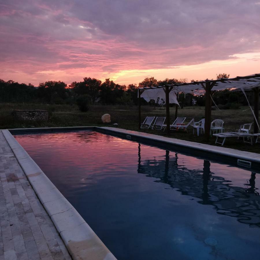 Agriturismo Il Casalino Pari Екстер'єр фото